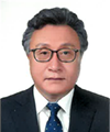 선임 이사 강춘구 사진